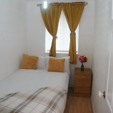 Cosy & Quiet House Close To Etihad And City Centre Manchester Exterior photo