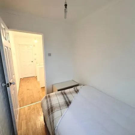 Cosy & Quiet House Close To Etihad And City Centre Manchester Exterior photo