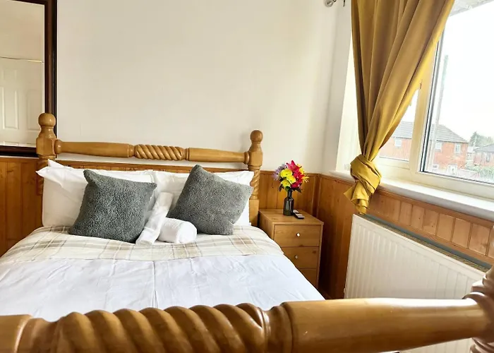 Cosy & Quiet House Close To Etihad And City Centre